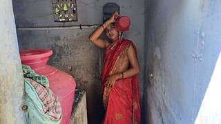Freshly committed bhabhi ko Powder room Screwed Indian bhabhi devar Dasi sex