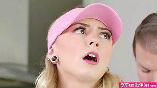 Stepbro gets a fissure close to duo involving his teen stepsister Chloe Mosque