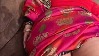 Preggy Desi Step Mamma screwed in arse and twat by the servant